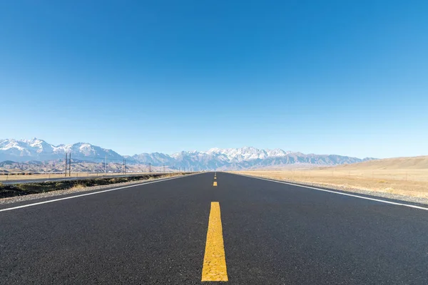 Largo Camino Desierto Carretera Gran Cañón Xinjiang — Foto de Stock