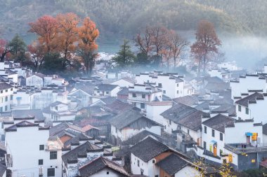 Yuan Köyü manzara geç sonbahar erken sabah, wuyuan İlçesi, jiangxi eyaletinin, Çin'deki en güzel kırsal