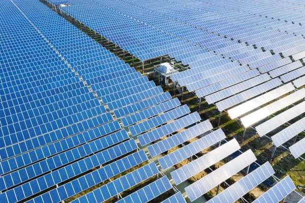 Tableaux Panneaux Solaires Bleus Sur Centrale Photovoltaïque Vue Aérienne Nouvelle — Photo