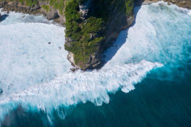 uluwatu uçurumun havadan görünümü
