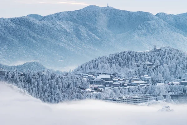 Kışın lushan dağ — Stok fotoğraf
