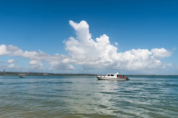 Belo céu à beira-mar — Fotografia de Stock