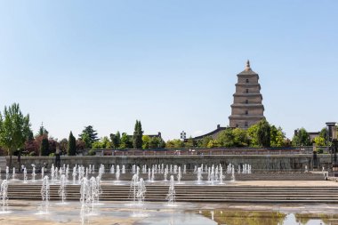 büyük vahşi kaz Pagoda ve Çeşme kare