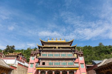 qinghai kumbum manastırında kutsal kitaplık
