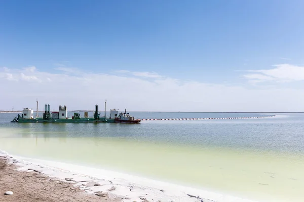 qarhan salt lake landscape