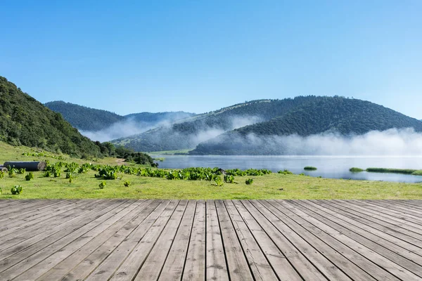 Gyönyörű Alpesi Jelenet Burgonya Nemzeti Park Diqing Tibeti Autonóm Prefektúra — Stock Fotó