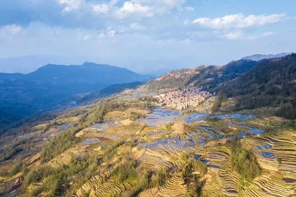 綿陽ハニテラス 壮大な段々畑や村 雲南省 — ストック写真