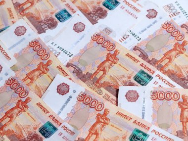 bir yığın Rus kağıt mezhepleri beş bin ruble nominal değeri ile 