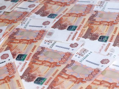 bir yığın Rus kağıt mezhepleri beş bin ruble nominal değeri ile 