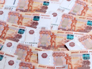 bir yığın Rus kağıt mezhepleri beş bin ruble nominal değeri ile 