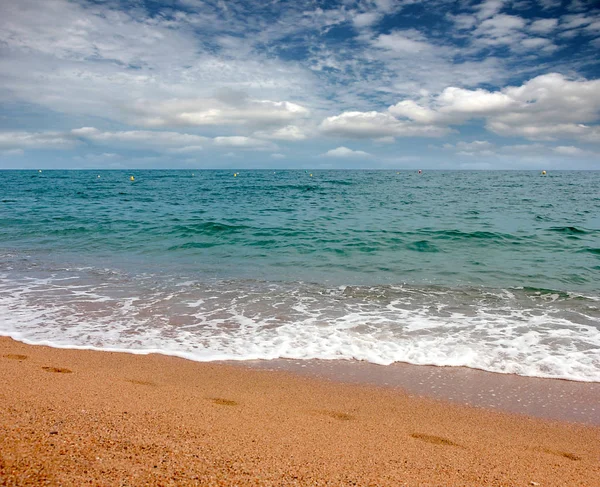 Sonniger Sandstrand Der Meeresküste Als Element Des Tourismus Und Der — Stockfoto