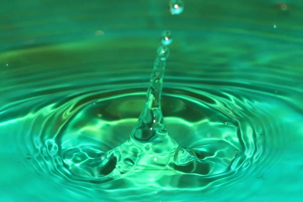 Beautiful Fancy Patterns Surface Water Impact Drop Liquid — Stock Photo, Image