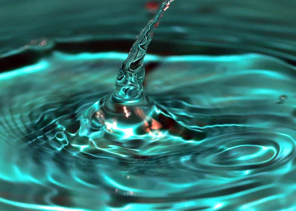 Wonderful Splashes Water Drop Hits Surface Liquid — Stock Photo, Image