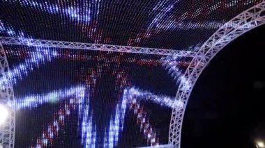 Şehir Parkı kemerli destekler ışık dinamik aydınlatma