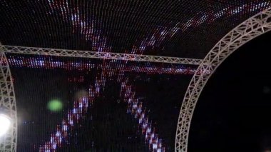 Şehir Parkı kemerli destekler ışık dinamik aydınlatma