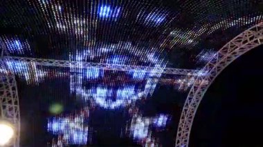 Şehir Parkı kemerli destekler ışık dinamik aydınlatma