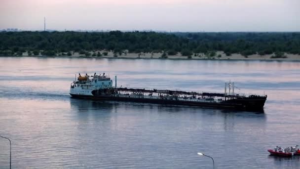 Cargo Déplaçant Long Volga Russie — Video