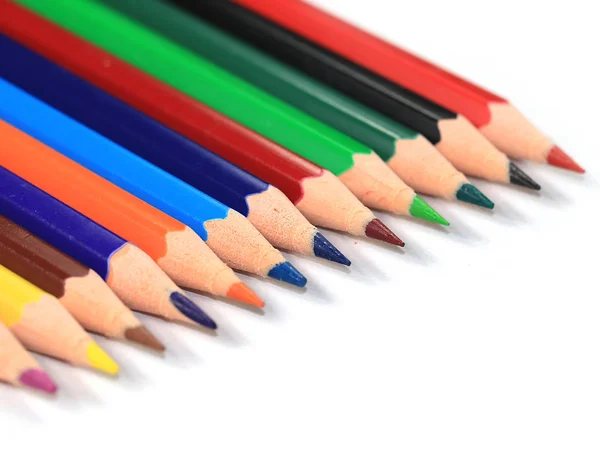 一组彩色铅笔作为绘图工具 — 图库照片
