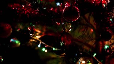 süslü yılbaşı çam şenlikli aydınlatma Noel arifesinde