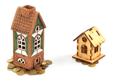 tuğla ev ve ahşap kulübe Rus sikke yığını yatırımlar toplamı bir sembolü olarak Tarih