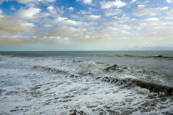 Beautiful Rocky Sea Beach Cloudy Sunset Sky Horizon — Stock Photo, Image