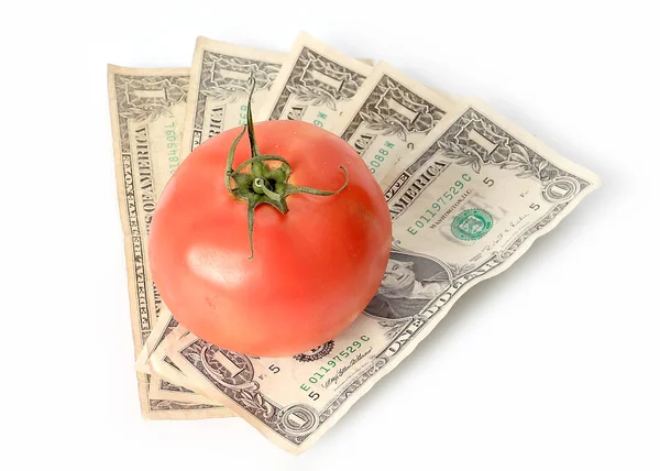 Ripe Tomato Lies Paper Notes Dollars Symbol Cost Farming — Stock Photo, Image