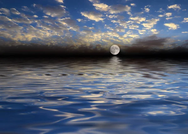 Lua Cheia Calma Superfície Mar — Fotografia de Stock