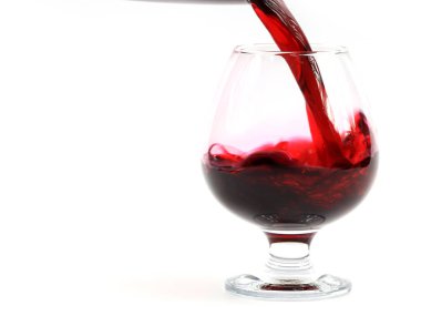 kırmızı şarap üzüm bir cam içine dökme güzel desenler oluşturmak