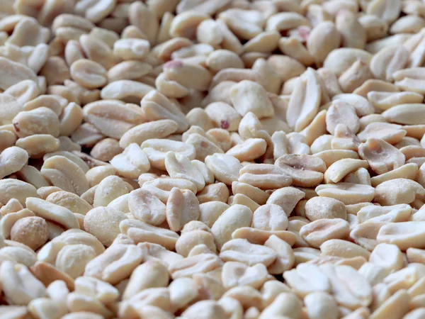 soyulmuş fındık fıstık Aperatif bir unsuru olarak