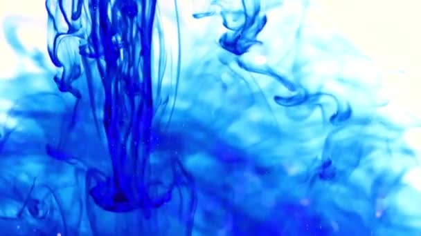 Φανταχτερό Χρώμα Μοτίβα Στο Νερό Όταν Αναμιγνύεται — Αρχείο Βίντεο