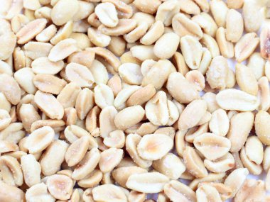 Kabuklu fıstık tedavi meze unsuru olarak