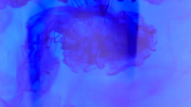 Ne zaman mürekkep damlacıkları karıştırma sıvı süslü desen