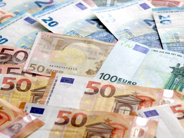 Avrupa para birimi euro mali piyasa unsuru olarak bir demet