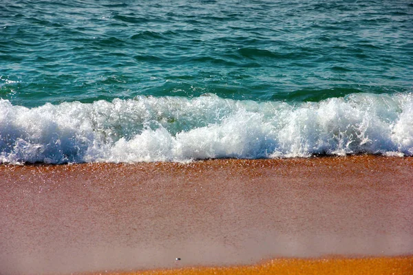 Zandstrand Aan Middellandse Zee Een Zomermiddag — Stockfoto