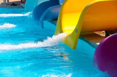 su park cazibe temiz sıvı akışı