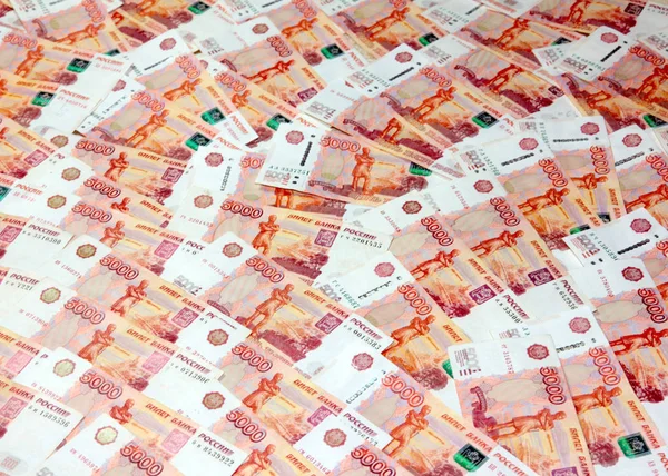 一堆俄罗斯5000卢布法案作为经济和市场的一部分 — 图库照片