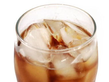 buz çok bir bardak ferahlatıcı limonata