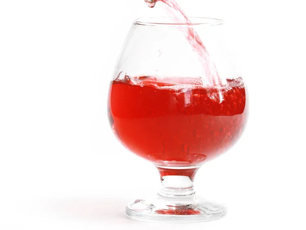 Rött Vin Flöde När Hälla Ett Dricksglas — Stockfoto