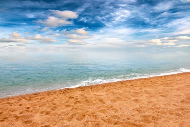 Akdeniz 'in güzel kumlu plajı