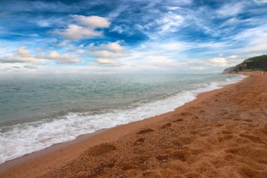 Akdeniz 'in güzel kumlu plajı