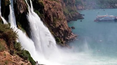 park Aşağı Duden şehir Antalya Türkiye'de şelale fırtınalı güçlü dere