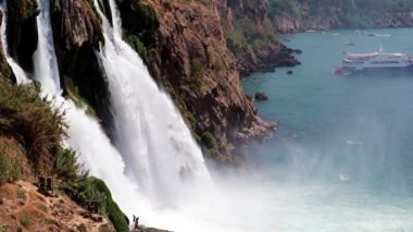 park Aşağı Duden şehir Antalya Türkiye'de şelale fırtınalı güçlü dere