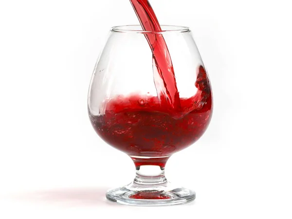 Ροή Και Σταγόνες Κόκκινου Κρασιού Όταν Χύνονται Ένα Γυαλί — Φωτογραφία Αρχείου