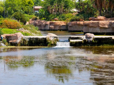 Lara şehir Antalya Türkiye yerleşim bölgesinde pitoresk park Aşağı Duden