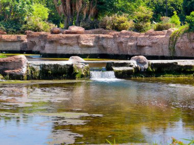 Lara şehir Antalya Türkiye yerleşim bölgesinde pitoresk park Aşağı Duden