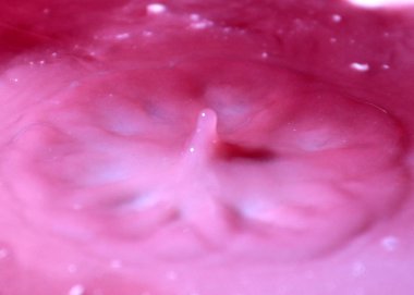 su damlası ile tuhaf desenler