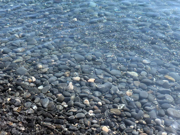 Grande Spiaggia Ghiaia Acqua Mare Limpida — Foto Stock