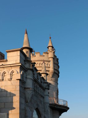 Avrupa'nın en küçük ortaçağ kalesi. Lastochkino gnezdo. Şehir Yalta Kırım.