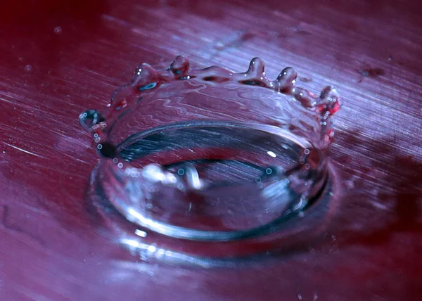 Bizarre Patterns Surface Liquid Hitting Drop Water — Stock Photo, Image