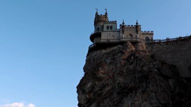 Yalta şehrinin sembolü olarak Kırlangıç Yuvası kalesi, Kırım Cumhuriyeti, Lastochkino Gnezdo